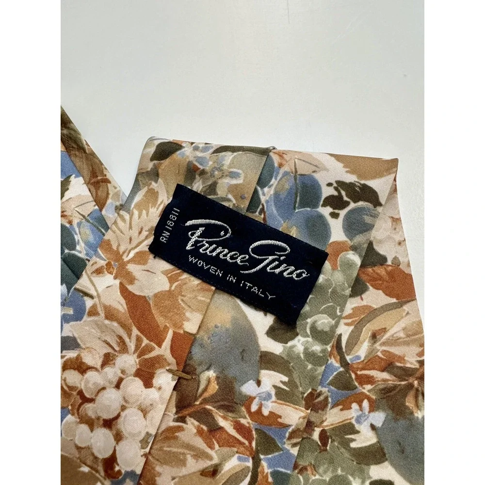 Prince Gino Italian Silk Tie Vintage Fruit Floral Grapes Blue Brown Woven Italy